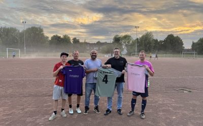 Saison startet mit neuen Trikot-Sätzen